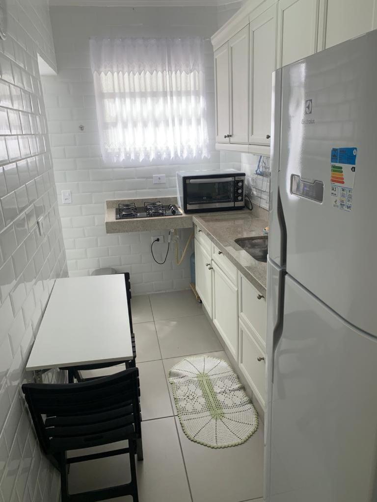 Apto 1 Dorm Entre Praias Do Tombo E Asturias! Guarujá Zewnętrze zdjęcie
